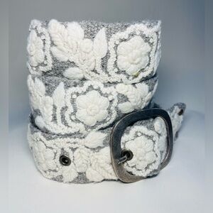 New! Jenny Krauss Cortina Size Large